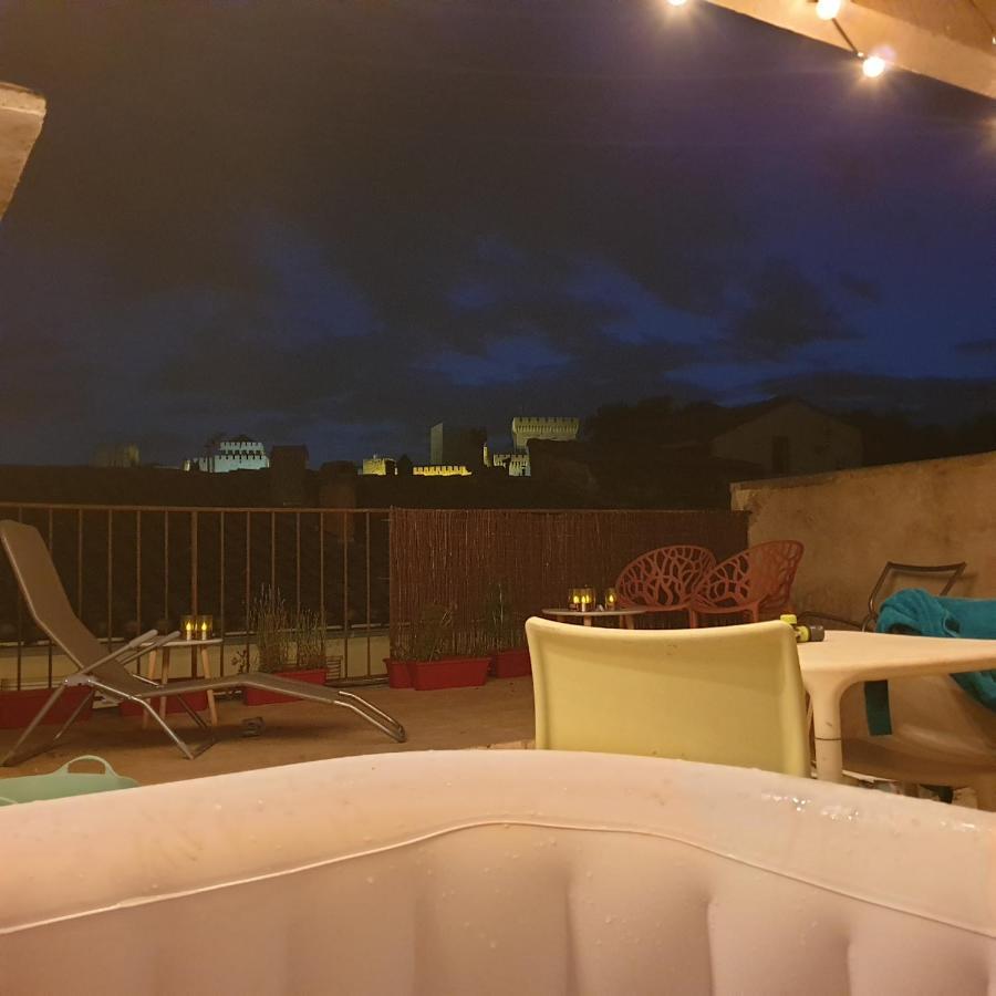 Maison intra muros, terrasses avec vue jaccuzzi et garage Avignon Extérieur photo