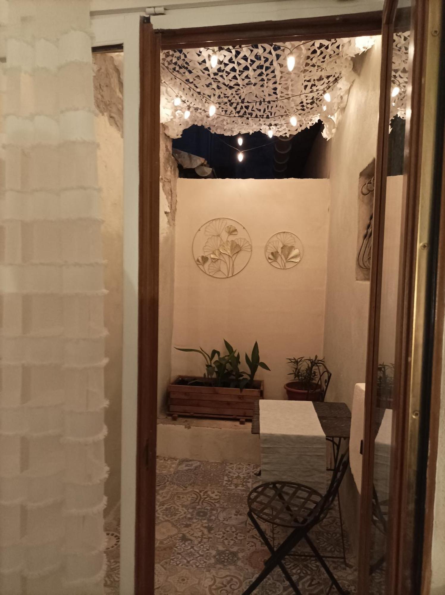 Maison intra muros, terrasses avec vue jaccuzzi et garage Avignon Extérieur photo