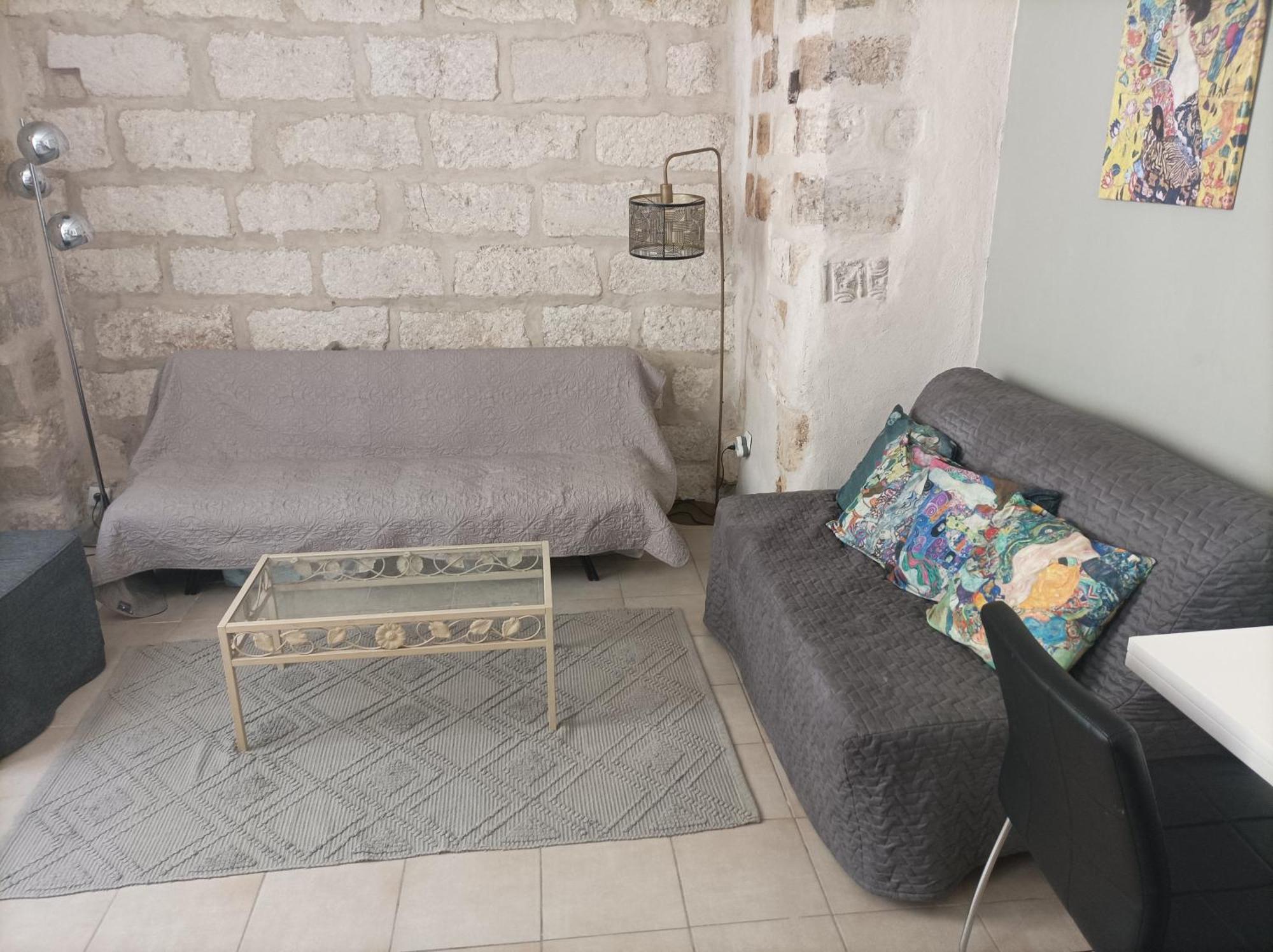 Maison intra muros, terrasses avec vue jaccuzzi et garage Avignon Chambre photo